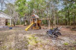 6605 Yellow Hill Dr