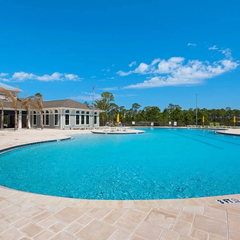 Emerald Shores Private Beach Club, Bar, Pool