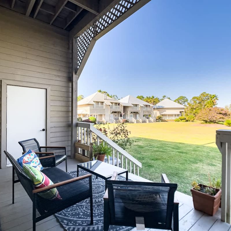 Golf View Townhome Near Beach